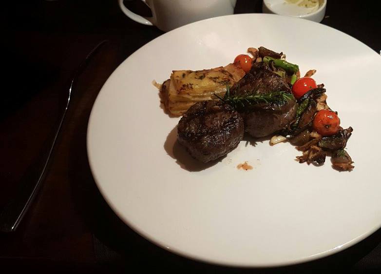 ../Images/HUANG,MEI-CHEN Mumbai Indigo (6).jpg